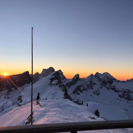 Fiames מלון קורטינה ד'אמפזו