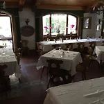 Fiames