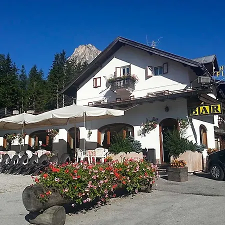 Hotel Fiames