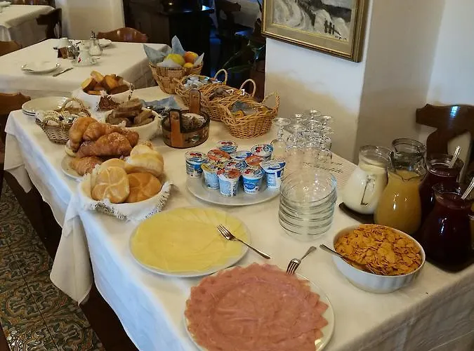 피아메스 코르티나 담페조